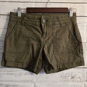 Prana Dark Green Tess Shorts With Pockets Womans Size 2